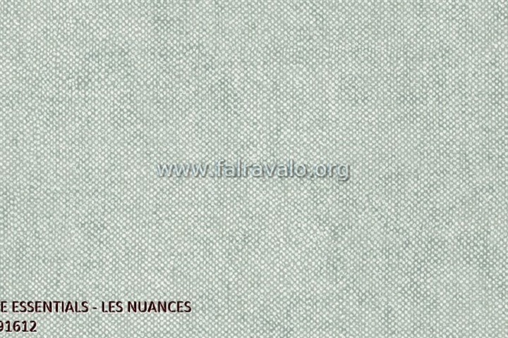 ESSENTIALS - LES NUANCES